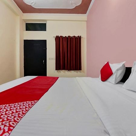 Oyo Hotel Sapphire Jaipur Exterior photo